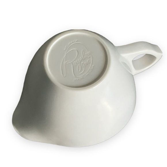 Vintage Royalon Melamine Melmac # 311 Creamer WHITE - Picture 3 of 4